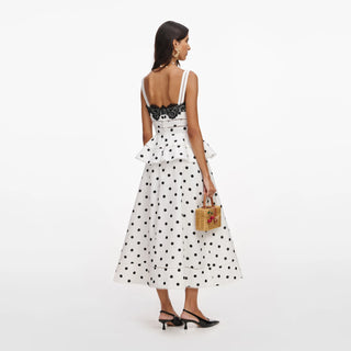 The Monochrome Basqué Midi