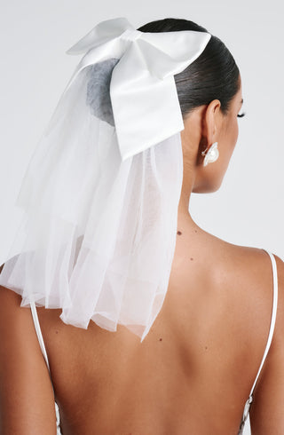 R.F Sposa Hair Bow Structured Satin Tulle Veil Ivory